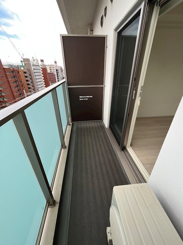 パークフラッツ横濱平沼橋8階 バルコニー