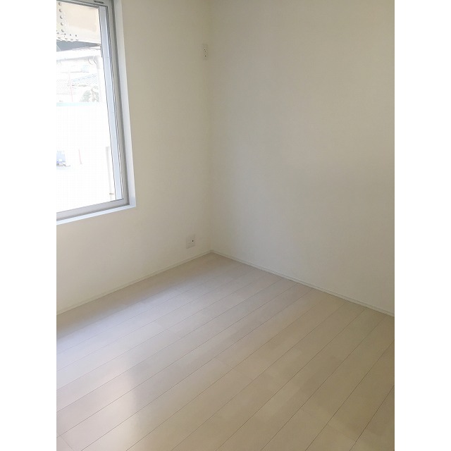 メゾンドジュネス大森台101号室 リビング