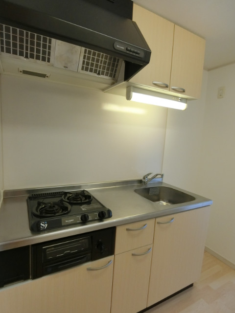 アメティスタ本中山 グリル付きキッチン（2口）