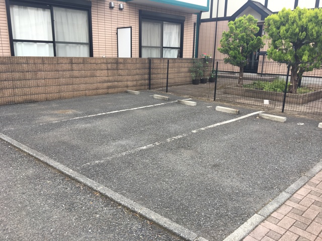 パティオ・ヴィラージュ 駐車場