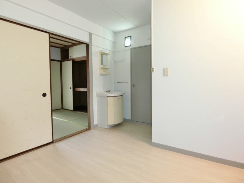 シティハイム船橋 5.5帖です