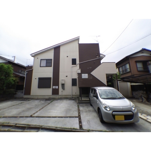 レンナ・レンナ 外観