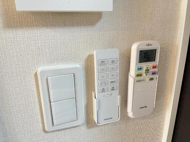 （仮称）調布市富士見町２丁目新築アパート 各種リモコン（イメージ）