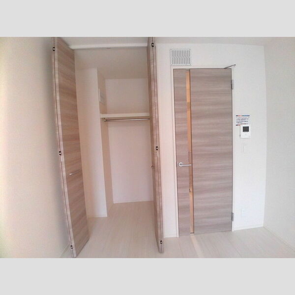 メゾン ド プランドール クローゼット