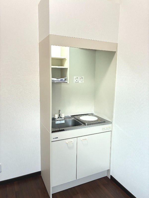 ＷＩＴＨＰＬＡＣＥ大岡2階 キッチン