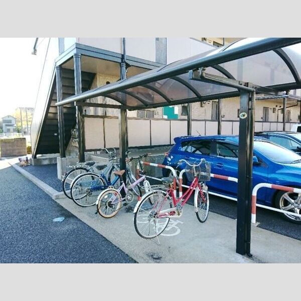アピエ　壱番館/弐番館壱番館205号室 駐輪場