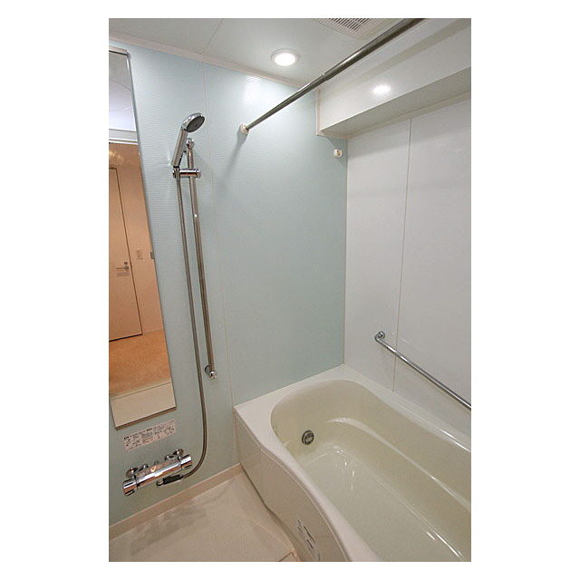 ドゥーエ日本橋浜町0504号室 お風呂