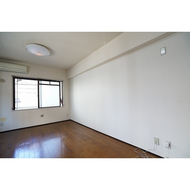 ダイヤモンドレジデンス南大塚0201号室 洋室