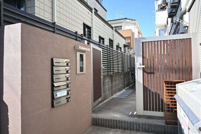 エクセルコート武蔵関2階 エントランス