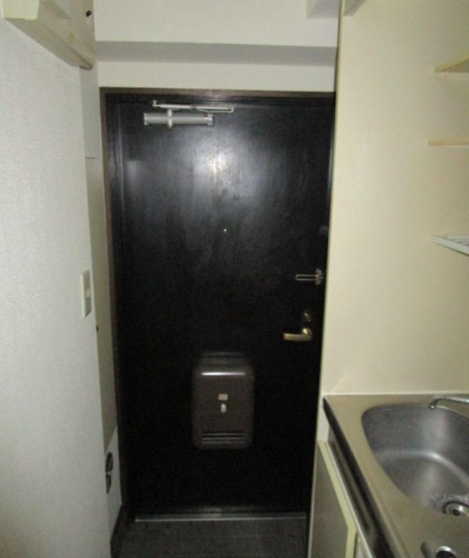 メゾンドパール 玄関