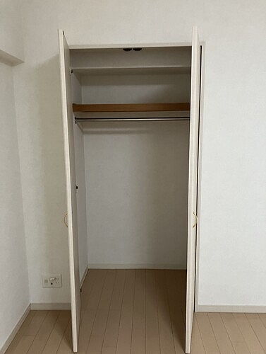 グランシティ上用賀 クロゼット　洋室約7.2畳　※前回募集時2025年3月の写真