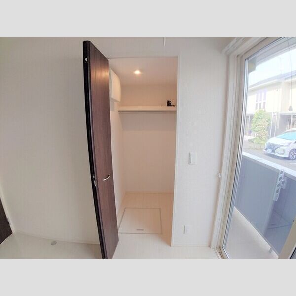 ルナマリア国立　A106号室 クローゼット