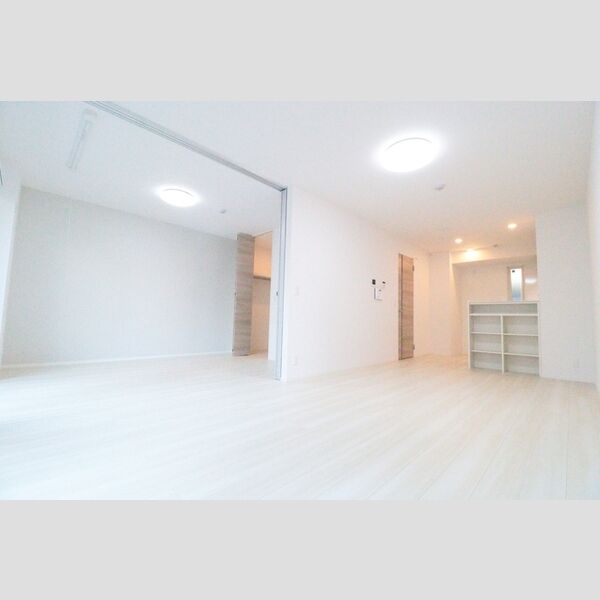 グランウィステリア LDK13.6帖