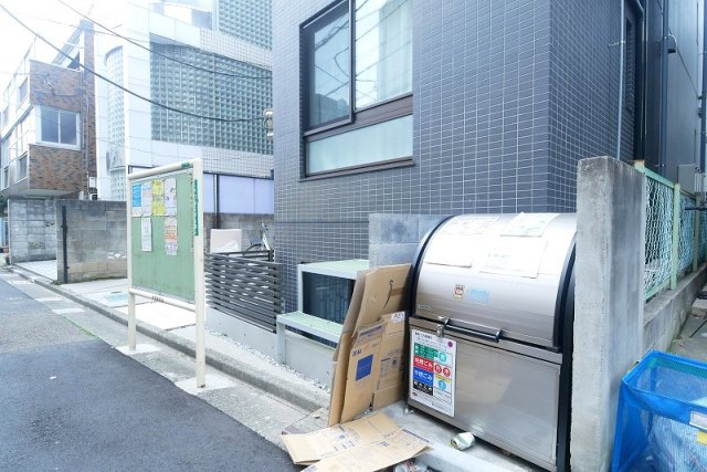 スペリオール渋谷本町地下1階 外観