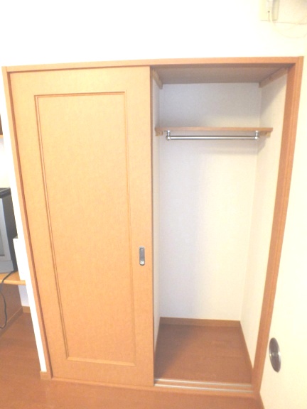 レオパレスプラムキャッスル 内観