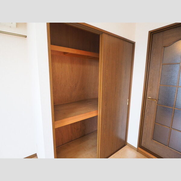 レガシィ小杉410号室 収納