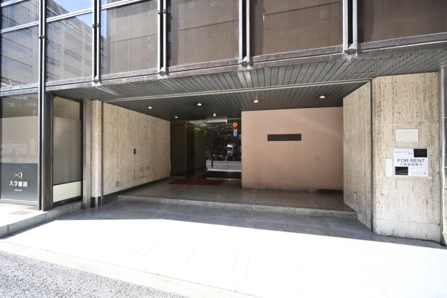 DIK麹町ビル エントランス