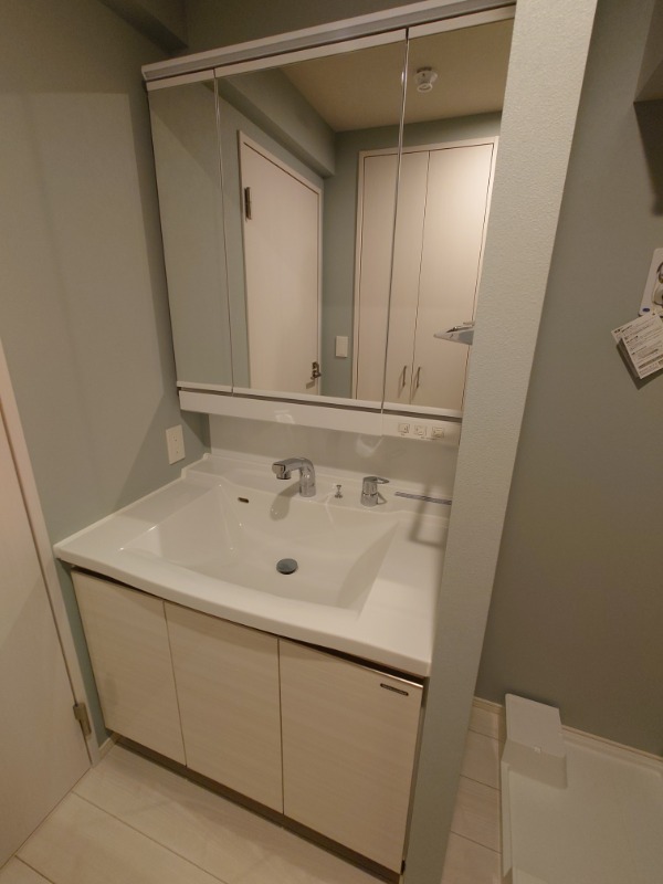 maison chrolo7階 洗面