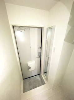 ハルティーニ0106号室 玄関