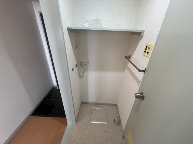 サニービラ越路 玄関