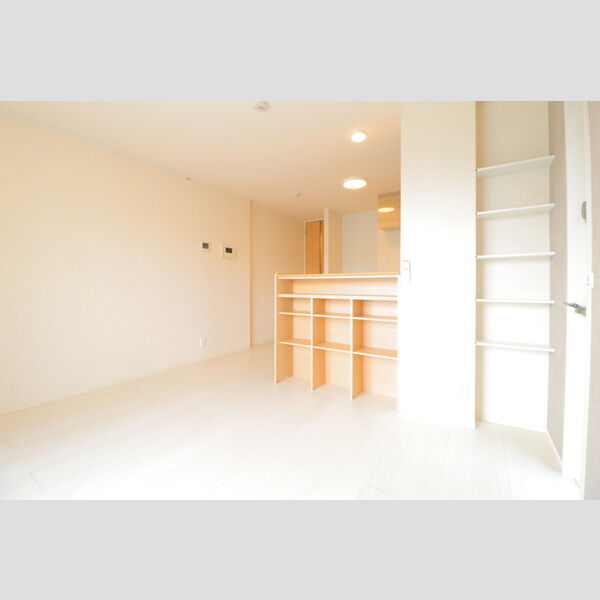 ロイジェントパークス レイクタウン Ⅲ　H201号室 LDK