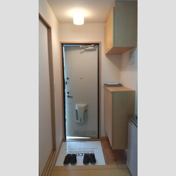 オークヒル203号室 玄関