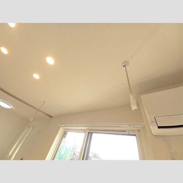 グリーンパティオ206号室 室内物干し