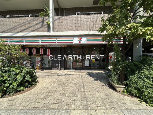 ＧＲＡＮ ＰＡＳＥＯ 駒場東大前2階 【コンビニエンスストア】セブンイレブン 目黒駒場1丁目店まで326ｍ