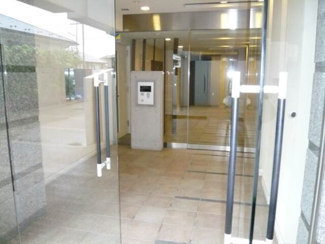 グレイスコート大倉山401号室 エントランス