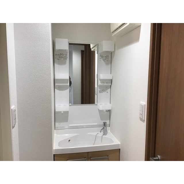 ファージェ立石105号室 内観