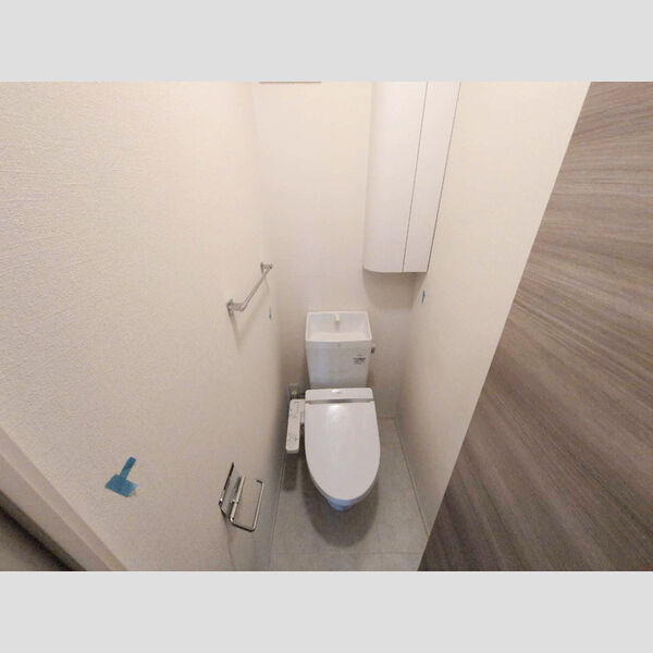 East AvenueB B302号室　トイレ