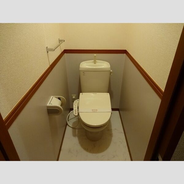 ベネツォーネ　B 温水洗浄暖房便座