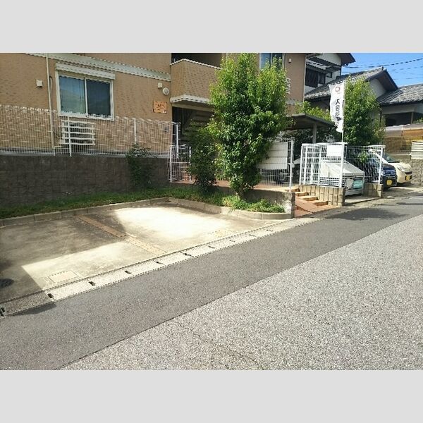 やまぼうし 駐車場