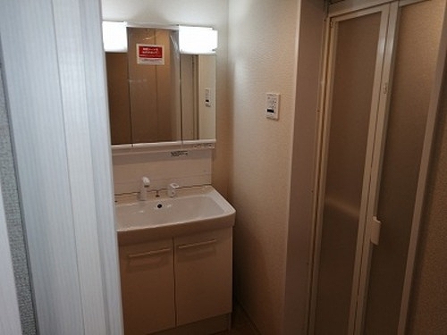 ライオンズマンション蒲田 洗面化粧台