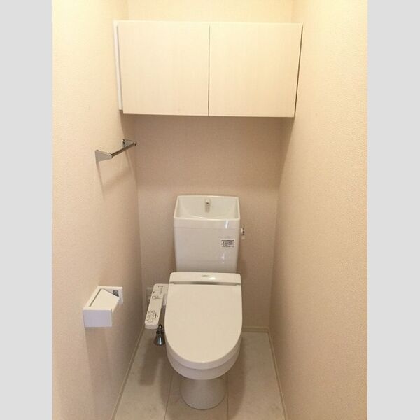 ボンヌール トイレ収納あります