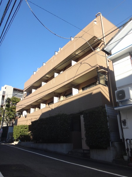 ルーブル新宿西落合Ⅱ103号室 外観