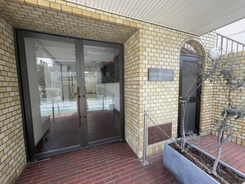 パークサイド南大井210号室 エントランス