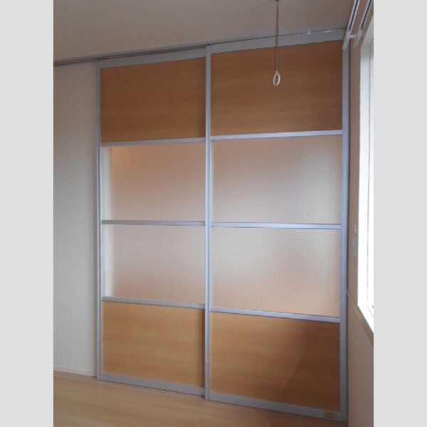 ステラC201号室 間仕切り　ライトスルースクリーン