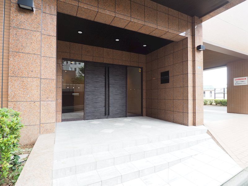 レジディア島津山5階 エントランス
