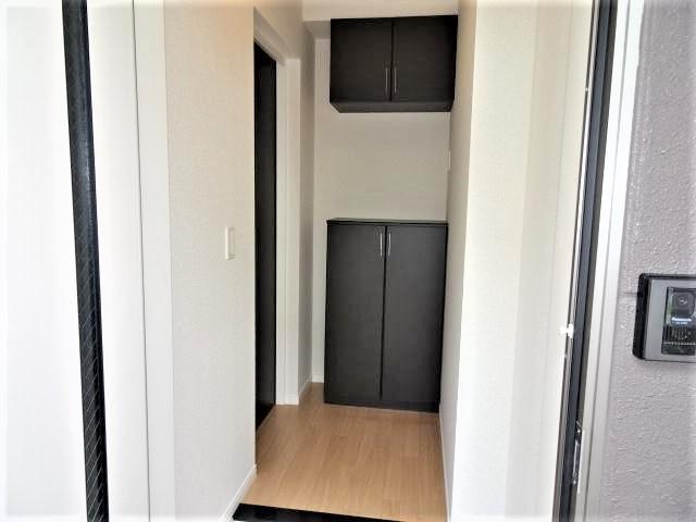 ブリーズパレス101号室 玄関