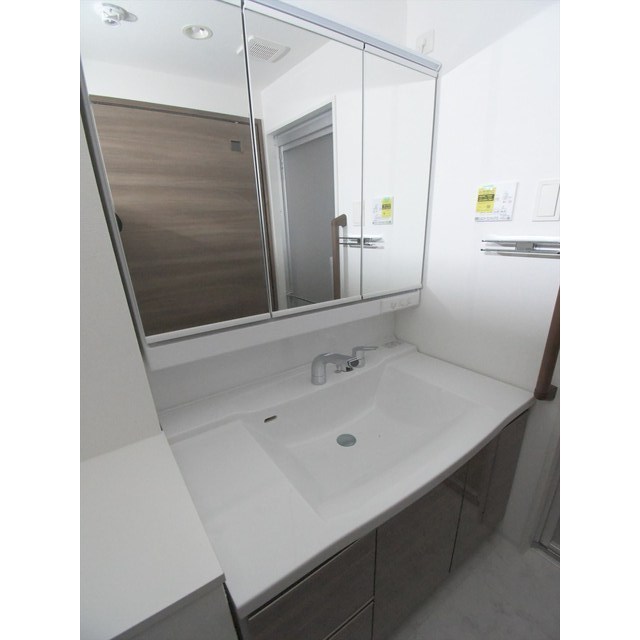 プライムガーデン若木0510号室 内観