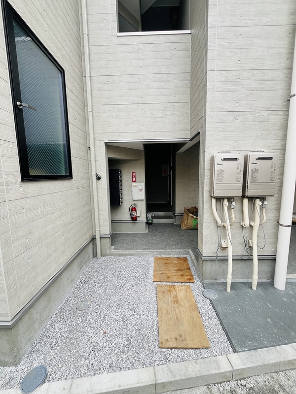 KISMET梅島 エントランス