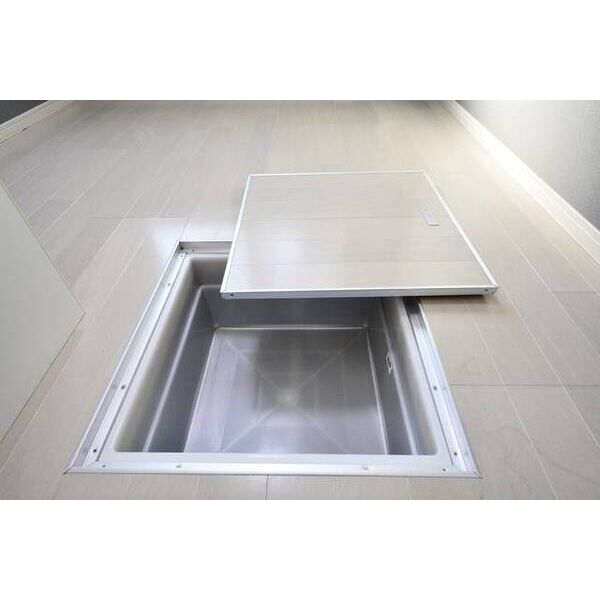 グラード氷川台Ⅱ0103号室 収納