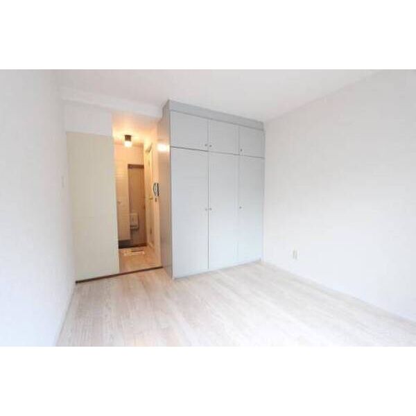 メゾン・ド・ポエート リビング