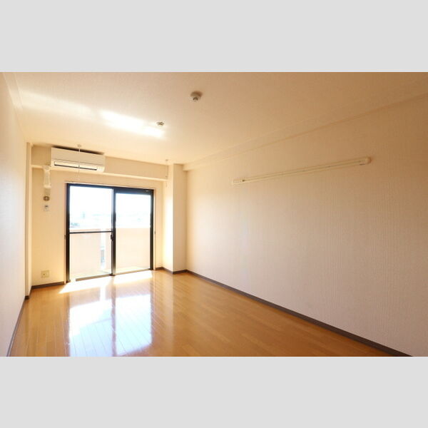 カネキン第二ビル 洋室