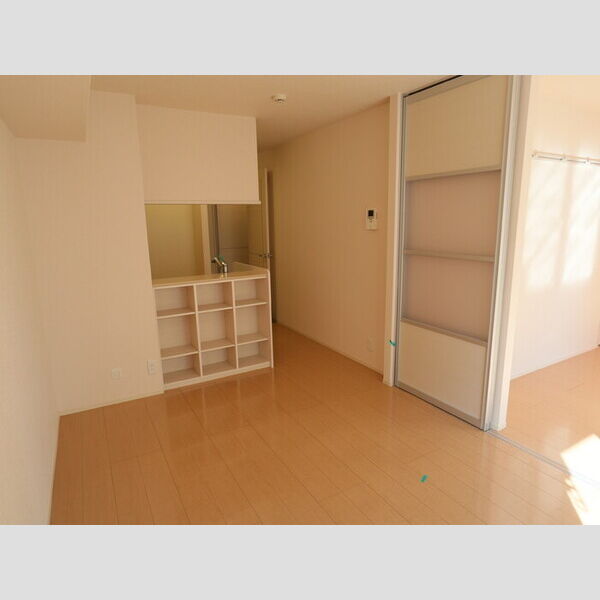 ドルチェ伊勢町 LDK