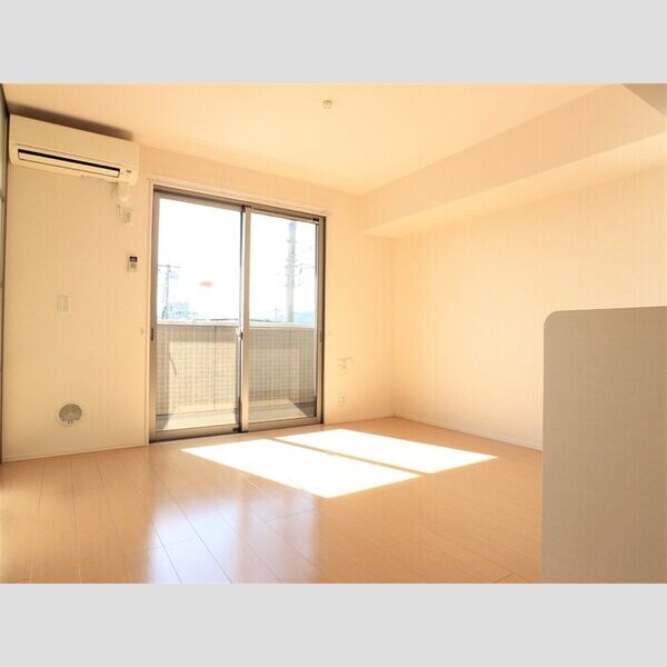 ブレンド下九沢 リビング(別角度)