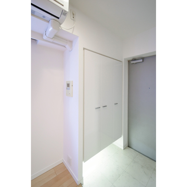 ルクレ新川レジデンス1205号室 内観