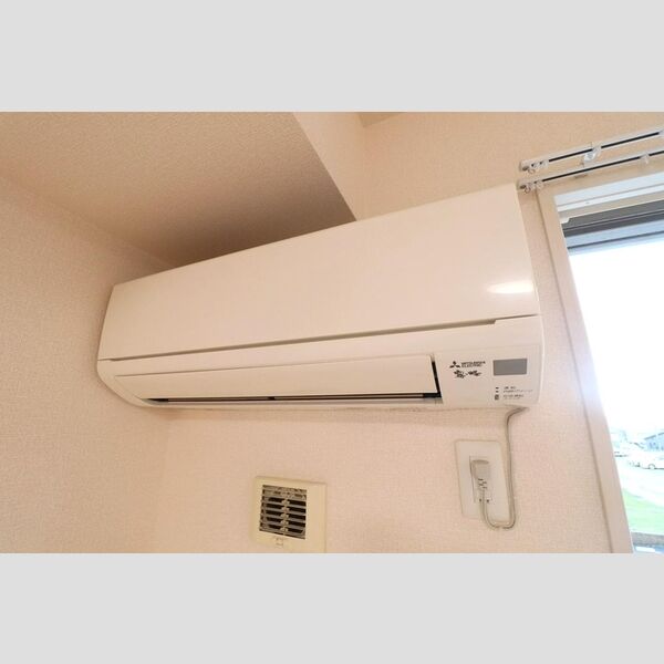 アレイシャンテ202号室 エアコン