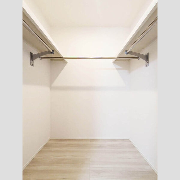 ヴィアレット　Ⅷ102号室 ウォークインクローゼット